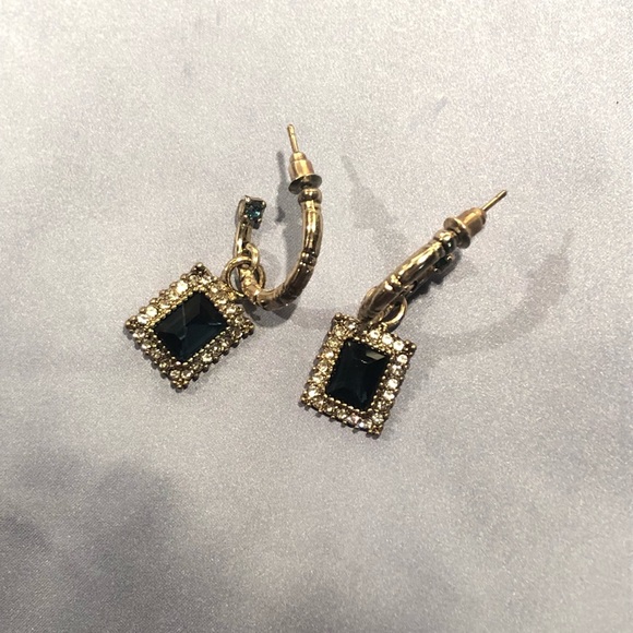 Thrifted GOLD CRYSTAL HOOP earrings - Picture 2 of 3